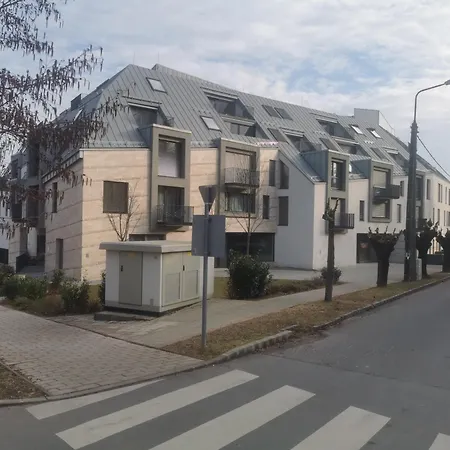 Apartment Beli Melygarazzsal
