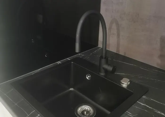 Beli Melygarazzsal Apartment